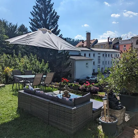 Uo2 - Urlaubsmagie - Garten, Whirlpool, Sauna Sebnitz