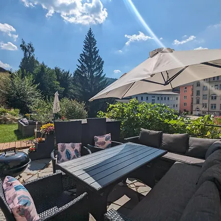 Uo2 - Urlaubsmagie - Garten, Whirlpool, Sauna * Sebnitz