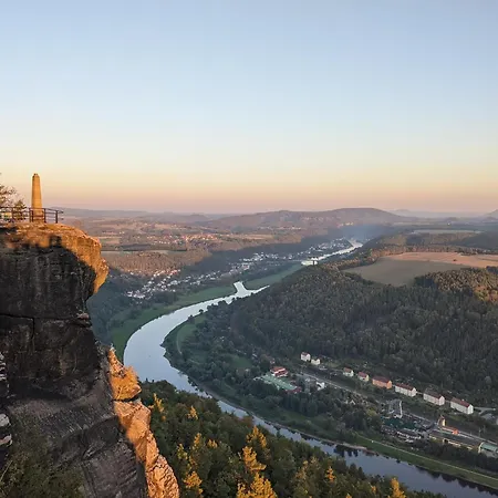 Uo2 - Urlaubsmagie - Garten, Whirlpool, Sauna * Sebnitz