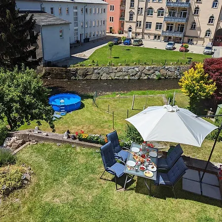 Uo2 - Urlaubsmagie - Garten, Whirlpool, Sauna * Sebnitz